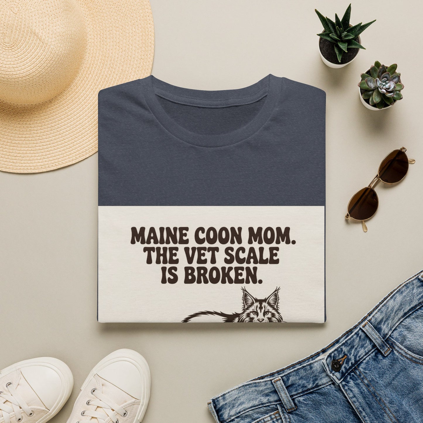 Maine Coon — Maine Coon Mom. The vet scale is broken