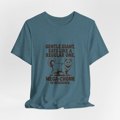 Maine Coon — Gentle giant. Eats like a regular one