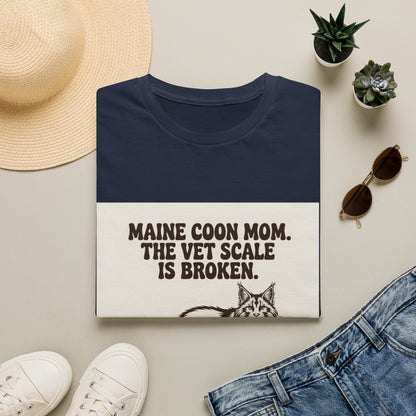 Maine Coon — Maine Coon Mom. The vet scale is broken